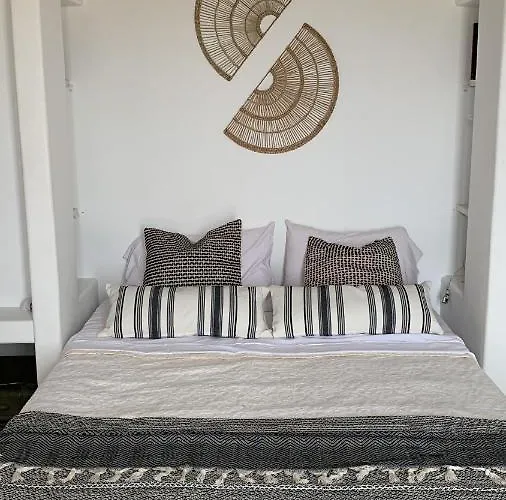 Tatil Evi Kato Spiti, An Idyllic Retreat, Mykonos Agrari (Mykonos)